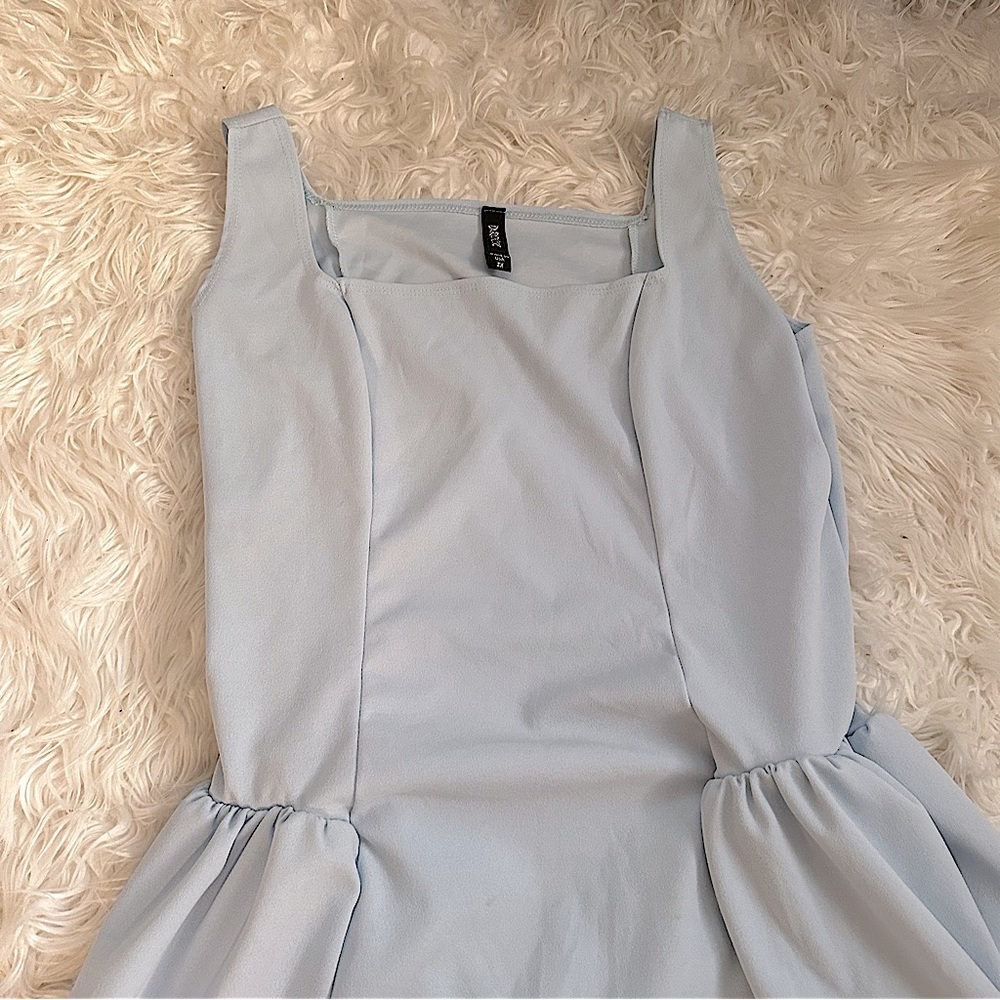 D.Rock Elegant Light Blue Sleeveless Dress - Picture 5 of 7